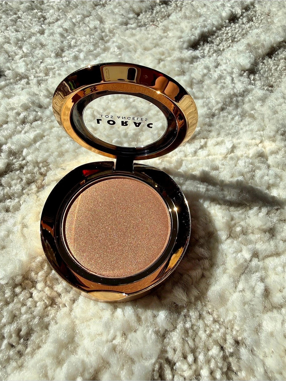 Brand New in Box - Lorac TANtalizer Buildable Bronzing Powder in shade Sun Daze